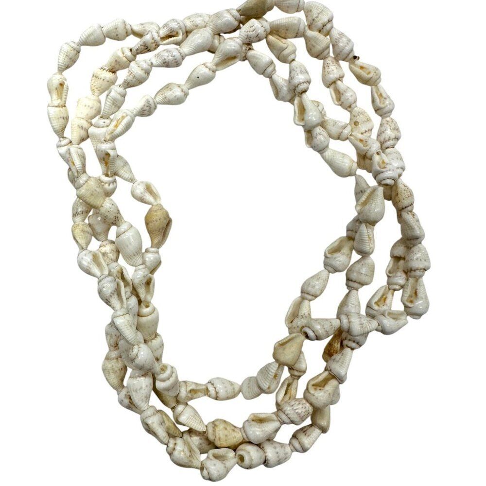 Tiny Shells Necklace